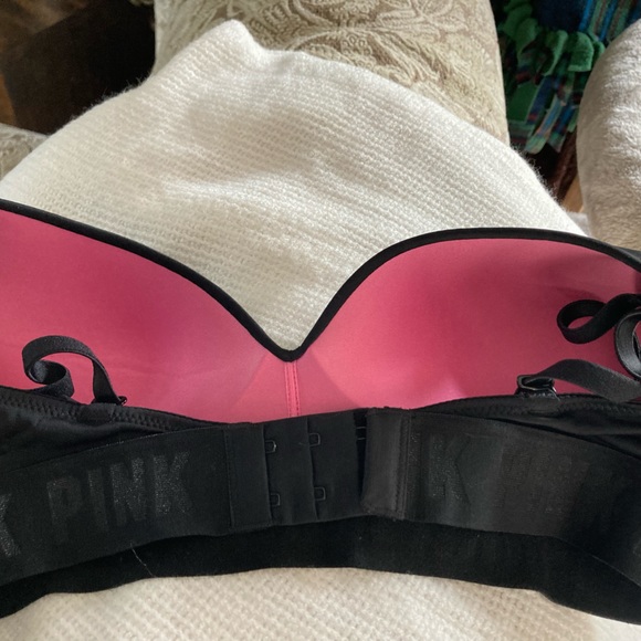 Victoria Secret Pink Bra - Picture 3 of 3